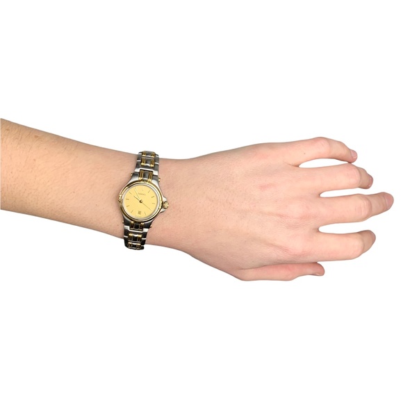 GUCCI 9040L Watch - Picture 9 of 9